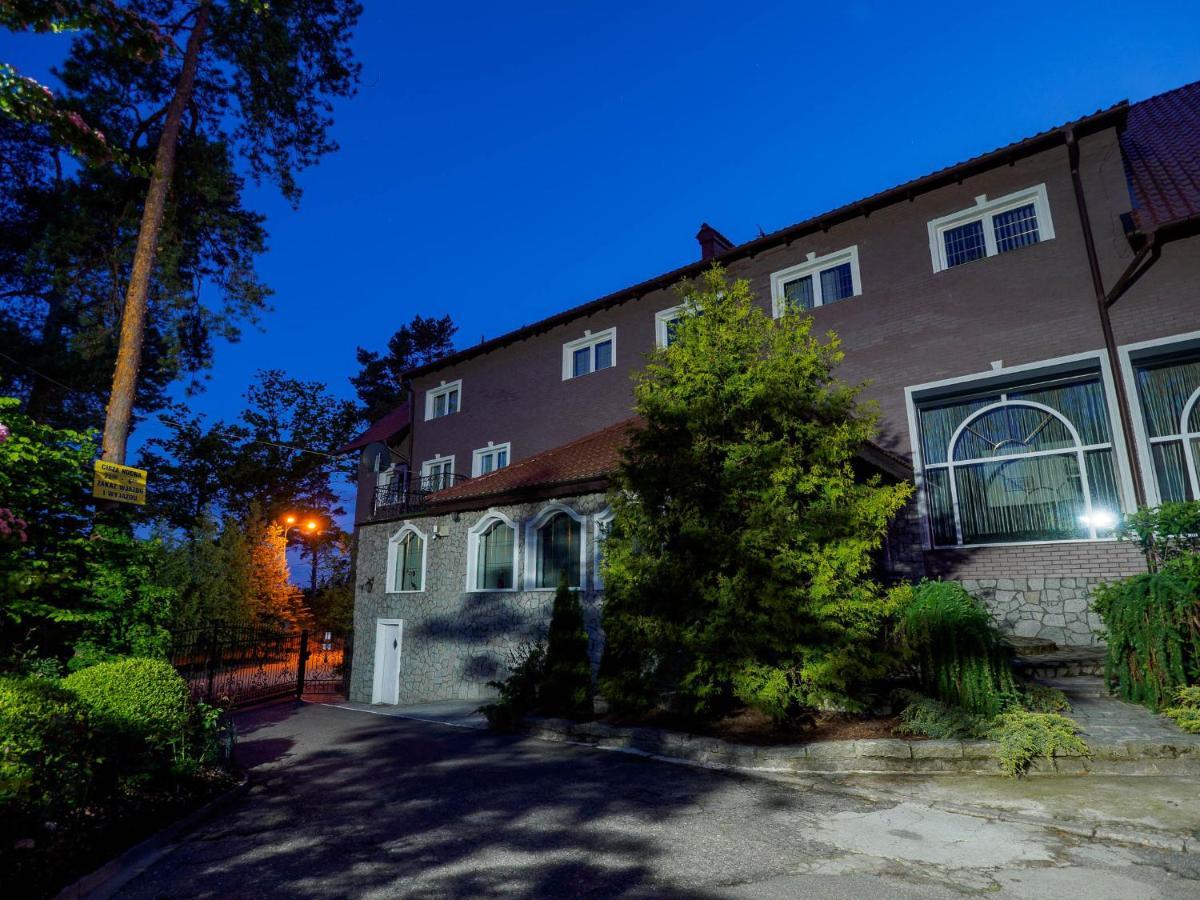 "Apollo" - Domki, Apartamenty I Pokoje Z Klimatyzacja Krynica Morska Exterior photo