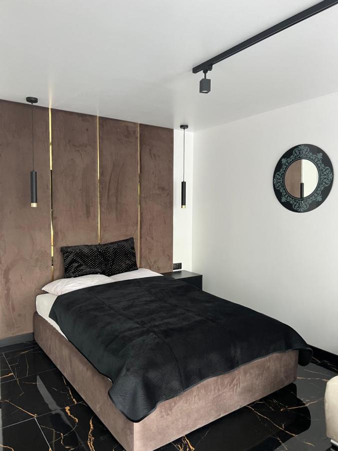 "Apollo" - Domki, Apartamenty I Pokoje Z Klimatyzacja Krynica Morska Exterior photo